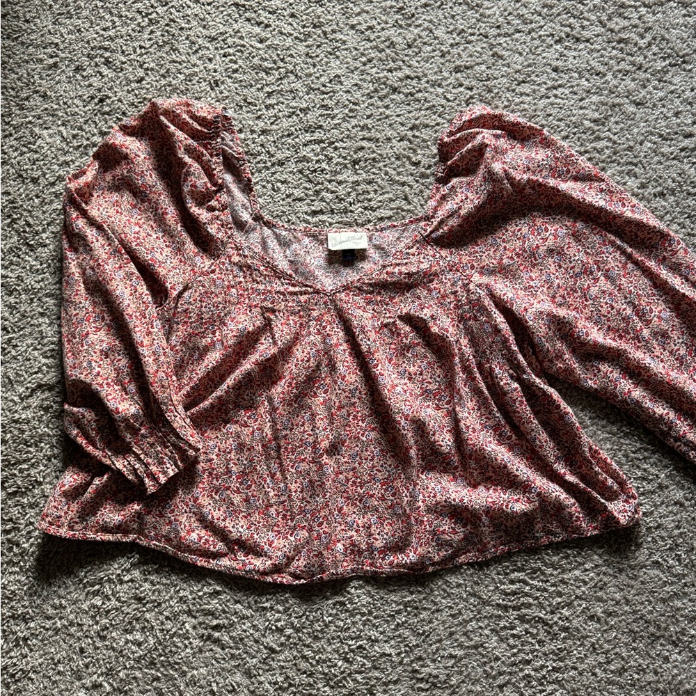 Universal Threads square neck floral shirt